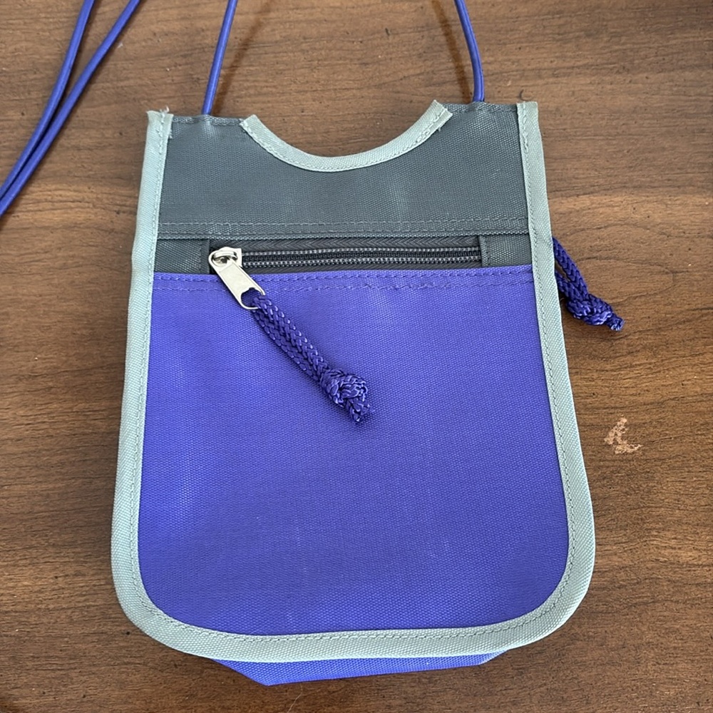 Disney Gray and Purple Pooh Crossbody Bag - Picture 3 of 4